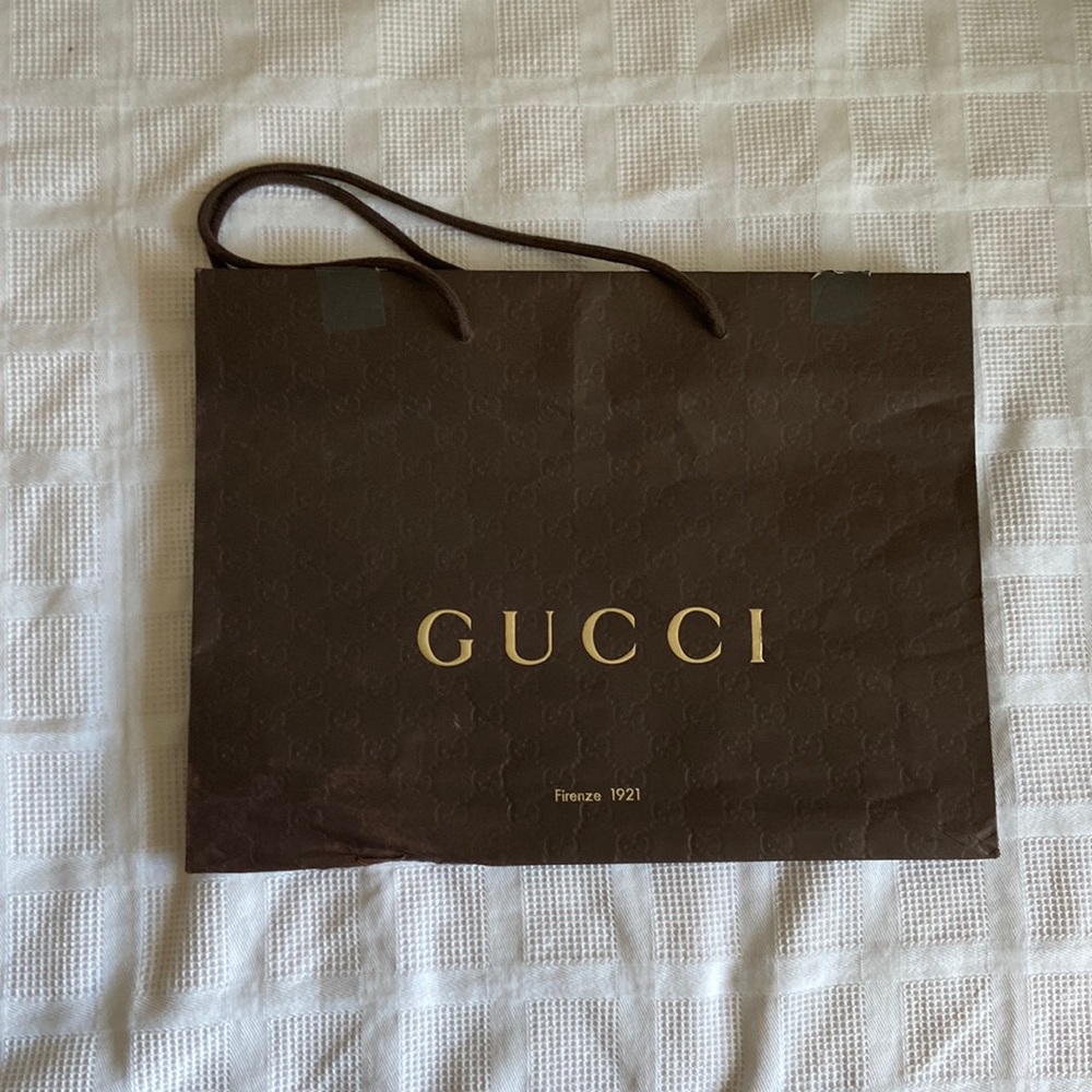 Gucci paper bag - authentic